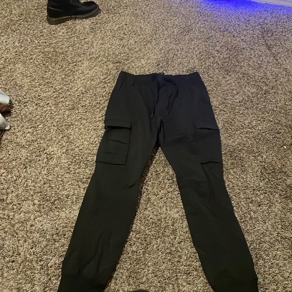 Dry fit H&M cargos - Picture 1 of 2